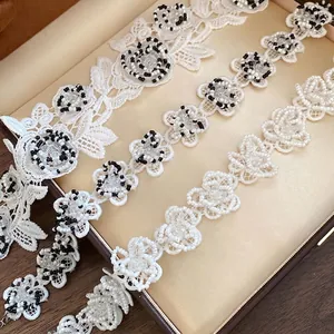 Vintage White Lace Flower Choker Necklace With Glass Beads Elegant Sweet Floral Collar Bone Chain Hand Beaded Women Jewelry
