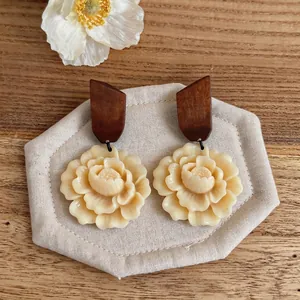 Elegant vintage wood resin flower drop earrings with matte petals for stylish women.