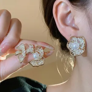 Vintage Flower Artificial Pearl Stud Earrings With 18K Gold Plated Copper And 925 Sterling Silver Earring Post For Women