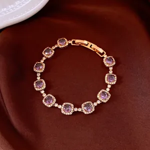 Luxueux Bracelet en Cuivre Plaqué Or Véritable Avec Zirconia Violet à Maillons Carrés pour Femmes Bijou Géométrique Élégant
