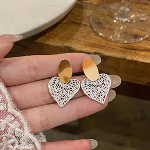 Hollow Out Heart Round Stud Earrings With 925 Sterling Silver Earring Post Alloy Gold Plated Resort Style Jewelry For Women