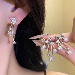 Orecchini a Bottone con Pendente a Stella in Lega con Perno in Argento Perla Artificiale Strass Intarsiato Orecchini Chic per Donna Gioielli