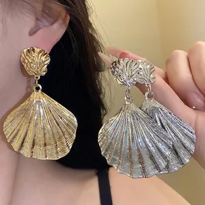 Vintage Pleated Metal Shell Pendant Earrings With 925 Sterling Silver Earring Post Gold Silver Luxury Drop Earrings For Women Jewelry