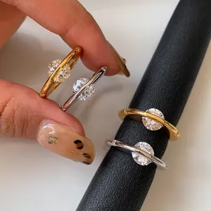 Koreanischer Ins Stil Rotierender Zirkonia Offener Ring Luxus Glänzend Geometrischer Kupfer Fingerring Für Damen Party Schmuck Geschenk