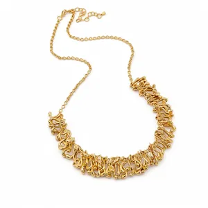 Elegant irregular gold tassel necklace for women in retro luxury geometric design style.