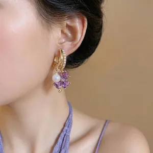 Elegant purple clover pearl drop earrings with rhinestones for a luxury French look