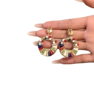 Orecchini a goccia in zircone colorato vintage per uno stile di vacanza al mare lusso