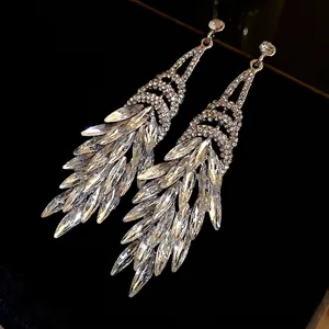 Extravagante versilberte Strass-Ohrhänger im eleganten Barock-Palast-Stil Design