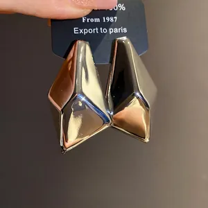 Vintage unregelmäßige geometrische Ohrstecker mit Hochglanz-Finish und S925-Silbernadeln