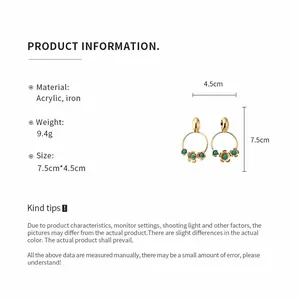 Detaillierte Produktspezifikationen für florale Acryl-Ohrringe mit türkisen Akzenten.
