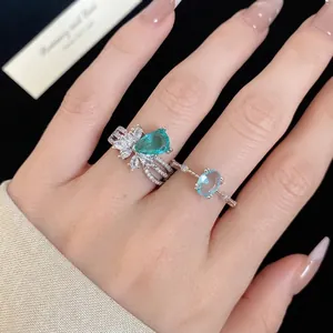 Bague d'index élégante à trois couches avec zircon goutte vert pour femmes chic