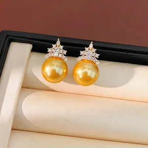 Élégantes boucles d'oreilles en perles dorées et zircons CZ plaqués or 18 carats pour femme