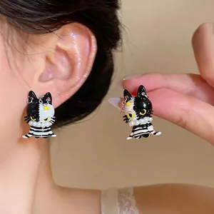 Asymmetric Drip Oil Cat Stud Earrings With Artificial Pearl 925 Sterling Silver Earring Post Black Silver Animal Jewelry