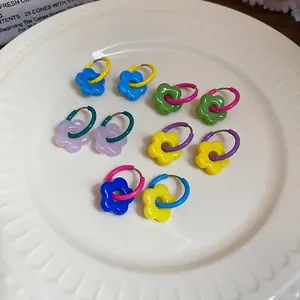 Colorful glass flower hoop earrings with dopamine contrast colors for summer style