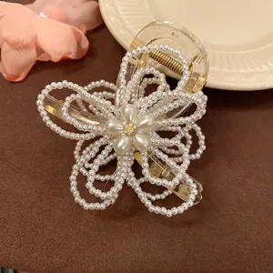 Exquisite white pearl flower hair claw clip with crystal center for women hair accessories