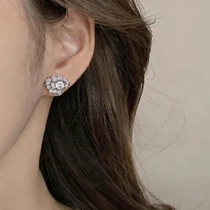 Elegant sparkling flower-shaped zircon ear clip for women with premium luxury design