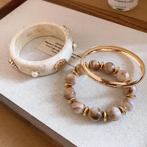 Vintage cream resin marble and gold shell bangle bracelet set for women fashion