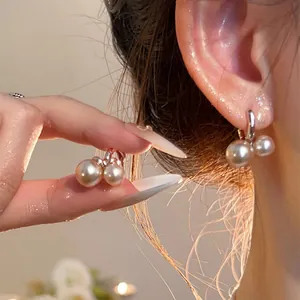 Pendientes de Aro de Perlas Artificiales Vintage Francés para Mujer Cereza Doble Perla Joyería de Aleación de Lujo