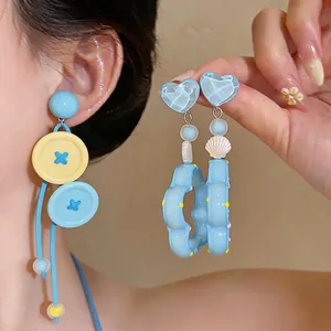 Pendientes de Gota de Flor Calada Concha Corazón Azul Estilo Dopamina Verano Diseño de Nicho Resina Aleación Con Poste de Plata de Ley 925 para Mujer