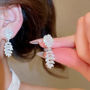 Luxury 18k white gold plated cubic zirconia leaf drop earrings for women jewelry