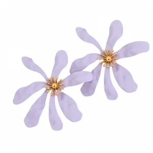 Exaggerated lavender purple flower drop earrings with golden center for vacation style