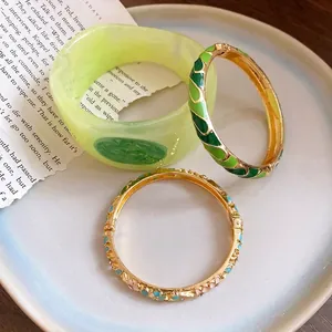 Elegant set of three bangles: resin and colorful enamel dripping oil metal bracelets