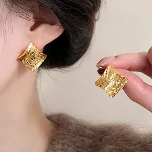 Vintage Square Design Copper Stud Earrings With Silver Post Gold Silver Brushed Texture Geometric High Sense Earrings For Women Daily Jewelry