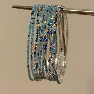 Elegantes Einreihiges Elastisches Strass Armband Für Damen Kupfermaterial Buntes Eingelegtes Armreif Mode Vielseitiger Schmuck Geschenk