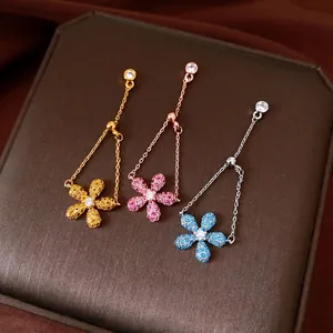 Anelli a fiore in zircone regolabili stile dopamina in oro, oro rosa e argento