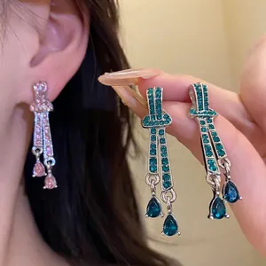 Vintage Elegant Alloy Water Drop Pendant Earrings With Silver Earring Post Luxurious Rhinestone Jewelry For Women Green Pink