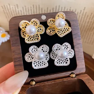 French Retro Hollow Flower Zirconia Artificial Pearl Stud Earrings Alloy Luxurious Earrings With Silver Earring Post For Women