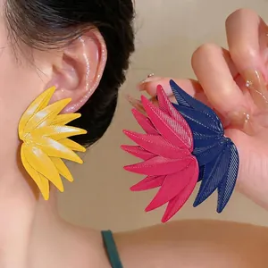 Statement Leaf Pattern Iron Stud Earrings With Steel Post Oversized Botanical Painted Individualistic Women Fashion Ear Jewelry