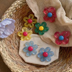 Boucles d'Oreilles Clous en Résine Fleur de Couleur Contrastée pour Femmes Style d'Été Douceur Design de Niche Bijoux Floraux