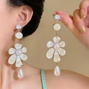 French Vintage Flower Artificial Pearl Drop Earrings With 925 Sterling Silver Post Rhinestone Inlaid Elegant Women Jewelry