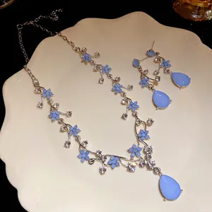 Elegant Alloy Resin Blue Flower Waterdrop Necklace Earring Set With Silver Earring Post Rhinestone Inlaid Jewelry For Women