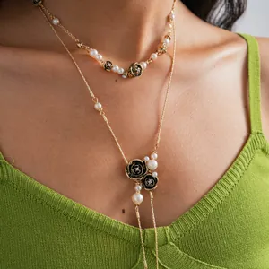 Collier Pendentif Fleur de Camélia Vintage avec Perles Artificielles et Strass Or Plaqué Collier Lariat Double Couche pour Femme