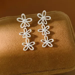 Minimalist Copper Triple Hollow Flower Stud Earrings With Silver Earring Post Elegant Geometric Floral Jewelry For Women