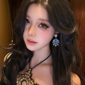 Palace Style Vintage Water Drop Feather Stud Earrings With Silver Post Alloy Artificial Pearl Blue Gold Women Jewelry