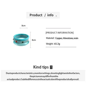 Product details showing material, weight and 8cm diameter of resin bangle set