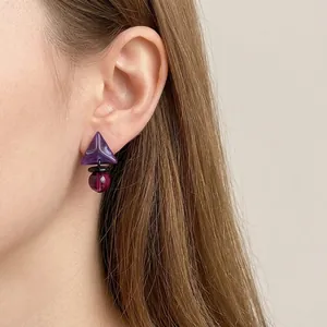 Elegantes pendientes vintage de resina en forma de triángulo y círculo para mujer