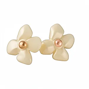 Retro cream resin flower stud earrings with rose gold center for women's daily wear