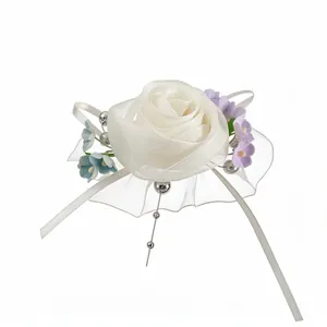 Elegante fermaglio per capelli a rosa in rete bianca con perline di fiori colorati
