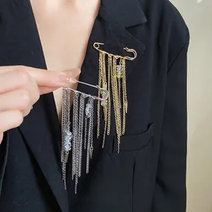 Vintage European Style Paperclip Brooch With Long Metal Tassel Chains And Natural Stone Chips Safety Pin Brooch For Women Suit