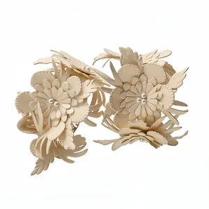 Retro elegant leather flower C-shaped stud earrings with silver needles for women.