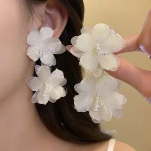Elegant white mesh flower drop earrings with bead centers for beach vacation style