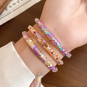 Vintage Alloy Floral Drip Oil Bangle Bracelet For Women Retro Rhinestone Enamel Bangle Bracelet Luxury Fashion Jewelry Gift
