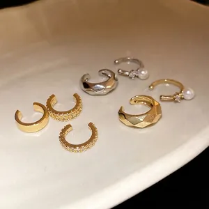 Minimalist Copper Zirconia Ear Cuff Fashion Geometric Round Artificial Pearl Clip Earrings For Women Jewelry Gift