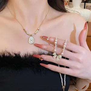 Fashion Zirconia Bowknot Artificial Pearl Necklace For Women French Luxury Elegant H Letter Pendant Necklace Gold Plated Clavicle Chain Jewelry
