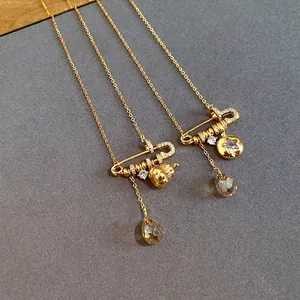 Vintage Luxury Copper Rhinestone Gourd Star Pendant Necklace For Women Electroplated Gold Clavicle Chain Jewelry