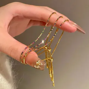 Bracelet Zirconia Coloré pour Femmes Luxe Léger Cuivre Plaqué Or Géométrique Bracelet Bolo Ajustable Bijoux Dopamine Cadeau
